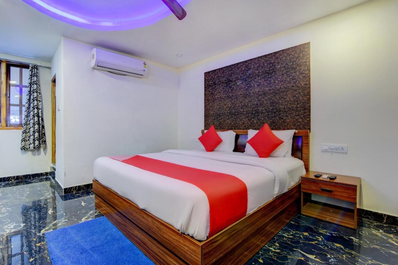 Hotel O P S Grand Port Blair Buitenkant foto