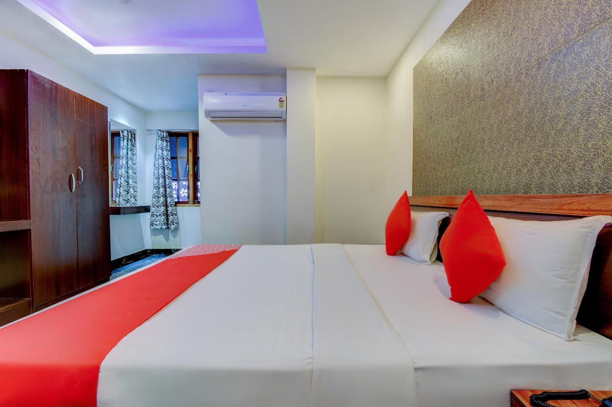 Hotel O P S Grand Port Blair Buitenkant foto