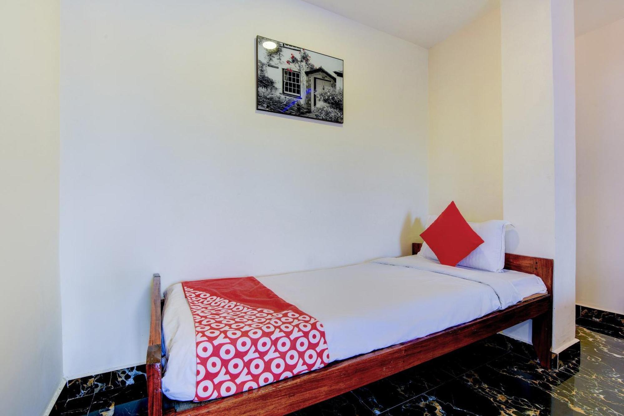 Hotel O P S Grand Port Blair Buitenkant foto